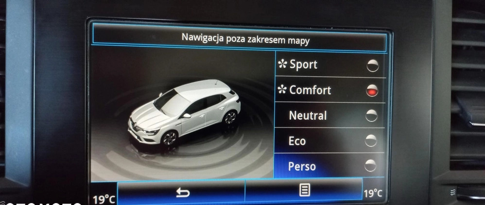 Renault Megane cena 53600 przebieg: 84000, rok produkcji 2018 z Limanowa małe 277